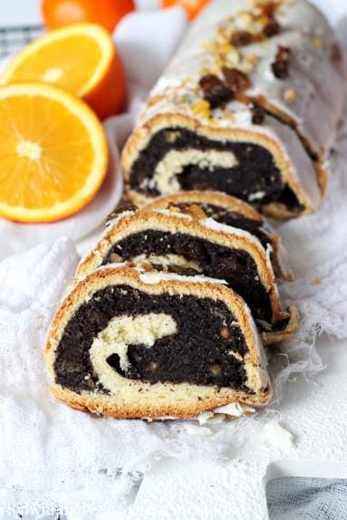 rolada-makowa-455726 MAK NIEBIESKI ZIARNO 500g