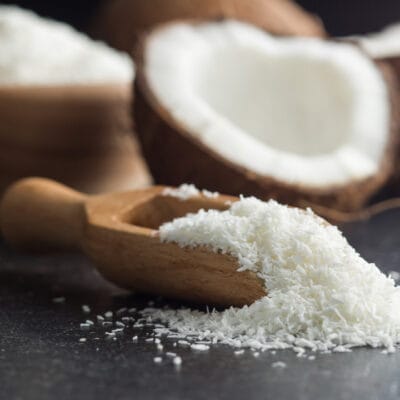 WIÓRKI KOKOSOWE 500G MEDIUM